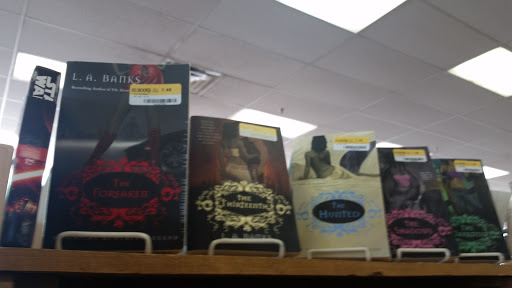 Book Store «Half Price Books», reviews and photos, 8601 Springbrook Dr NW, Coon Rapids, MN 55433, USA