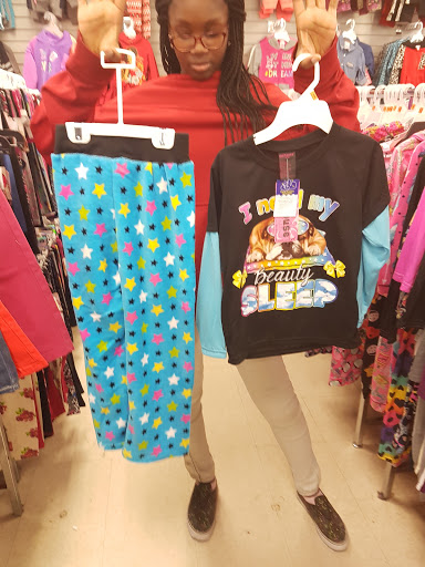 Shopping Mall «Brick Church Plaza», reviews and photos, 533 Main St, East Orange, NJ 07018, USA