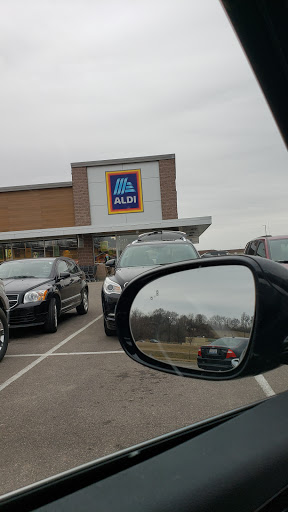 Supermarket «ALDI», reviews and photos, 399 Wesley Dr, Wood River, IL 62095, USA