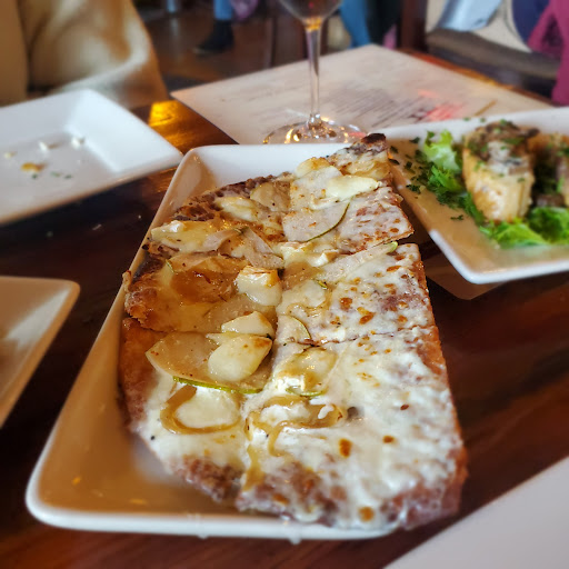 Bistro «The Wine Bistro», reviews and photos, 1750 W Lane Ave, Upper Arlington, OH 43221, USA