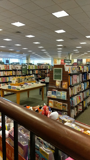 Book Store «Barnes & Noble», reviews and photos, 9850 Brook Rd, Glen Allen, VA 23059, USA
