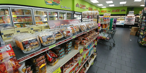 Produce Market «Papaya Fruit Market», reviews and photos, 14615 Warren Ave, Dearborn, MI 48126, USA