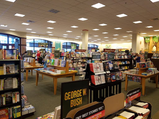 Book Store «Barnes & Noble», reviews and photos, 850 Inspiration Dr, Wilmington, NC 28405, USA