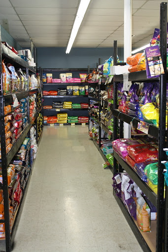 Pet Supply Store «Pet Source», reviews and photos, 1927 Spartanburg Hwy, Hendersonville, NC 28792, USA