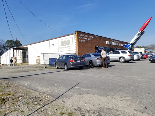 Army & Navy Surplus Shop «Hull Street Outlet Inc», reviews and photos, 3820 Jefferson Davis Hwy, Richmond, VA 23234, USA