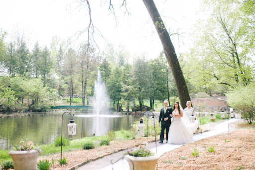 Wedding Venue «The Woods Chapel», reviews and photos, 525 Leaf St, Long Lake, MN 55356, USA
