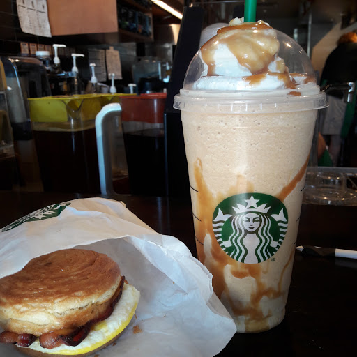 Coffee Shop «Starbucks», reviews and photos, 132 Federal Rd, Danbury, CT 06811, USA