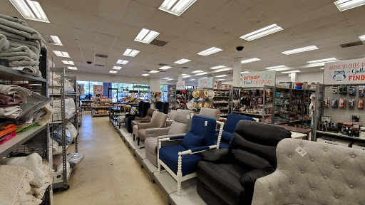 Home Goods Store «Tuesday Morning», reviews and photos, 975 Savannah Hwy, Charleston, SC 29407, USA