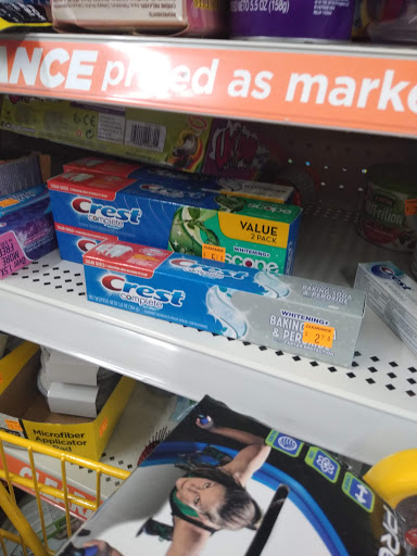 Discount Store «Family Dollar», reviews and photos, 332 W Trenton Ave #11, Morrisville, PA 19067, USA