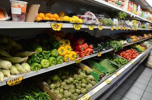 Mexican Grocery Store «La Huerta», reviews and photos, 396 W Lake St, Addison, IL 60101, USA