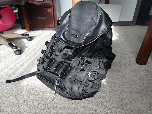 Sunglasses Store «Oakley Store», reviews and photos, 8405 Park Meadows Center Dr #1073, Lone Tree, CO 80124, USA