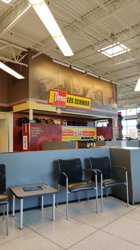 Tire Shop «Les Schwab Tire Center», reviews and photos, 10489 Chambers Rd, Commerce City, CO 80022, USA