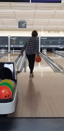 Bowling Alley «New Smyrna Lanes», reviews and photos, 185 N Causeway, New Smyrna Beach, FL 32169, USA