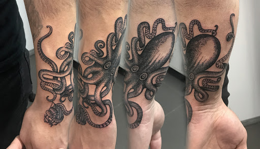 Locuri în care își fac tatuaje cu henna Bucharest
