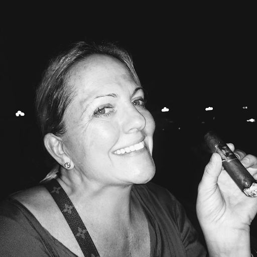 Tobacco Shop «Corona Smoke Shop», reviews and photos, 111 N Superior St, Albion, MI 49224, USA