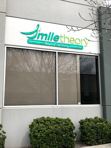 FASTSIGNS image