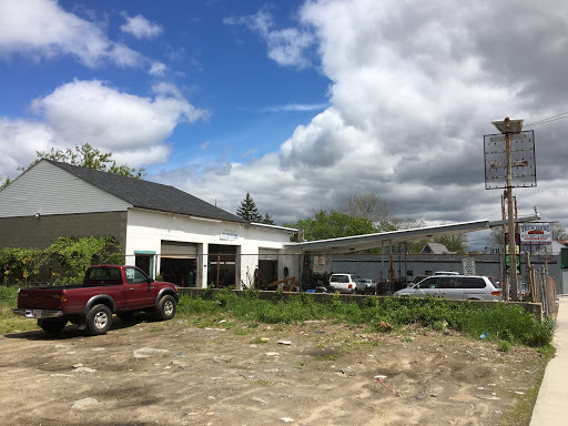 Auto Body Shop «Tech Heng Auto Body», reviews and photos, 51 Westford St, Lowell, MA 01851, USA