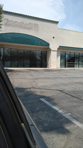 Thrift Store «Goodwill - Pomona», reviews and photos, 215 Philadelphia St, Pomona, CA 91766, USA