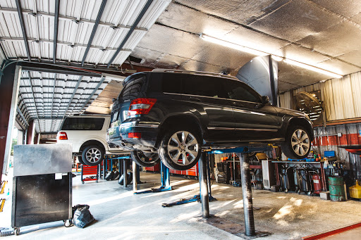 Auto Body Shop «Byrd Automotive, Inc.», reviews and photos, 2445 High Timbers Dr, The Woodlands, TX 77380, USA