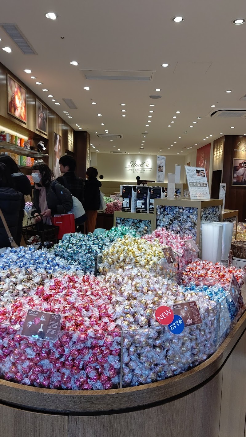 リンツ ショコラ カフェ りんくうプレミアム アウトレット店 大阪府泉佐野市りんくう往来南 カフェ 喫茶 グルコミ