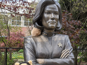 Captain Janeway Statue