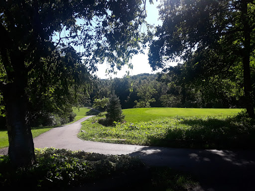 Golf Course «Cassel Hills Golf Course», reviews and photos, 201 Clubhouse Way, Vandalia, OH 45377, USA