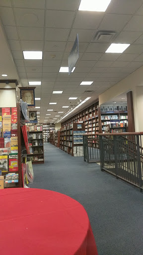 Book Store «Yale University Bookstore», reviews and photos, 77 Broadway, New Haven, CT 06511, USA