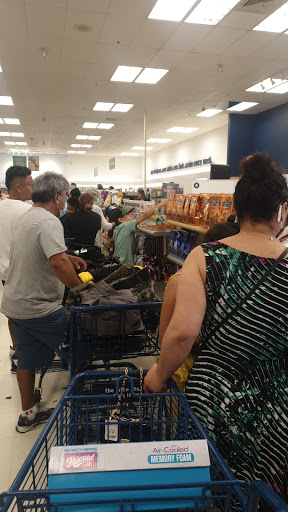 Department Store «Marshalls», reviews and photos, 2650 Sunrise Hwy, East Islip, NY 11730, USA