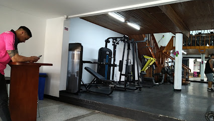 Gym Plus Calazans - crr 81 &, Cl. 52C, Medellín, Antioquia, Colombia