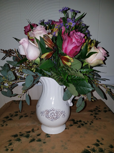 Florist «Around the Corner Florist», reviews and photos, 6003 Main St, Lula, GA 30554, USA