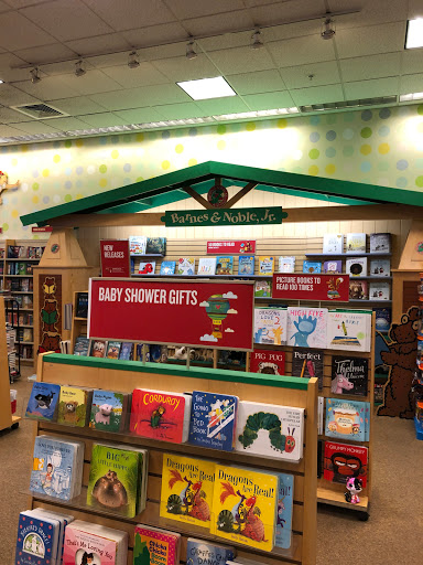 Book Store «Barnes & Noble», reviews and photos, 131 Colonie Center #355, Albany, NY 12205, USA
