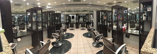 Hair Salon «Michael Thomas Salon and Day Spa», reviews and photos, 346 W Half Day Rd, Buffalo Grove, IL 60089, USA