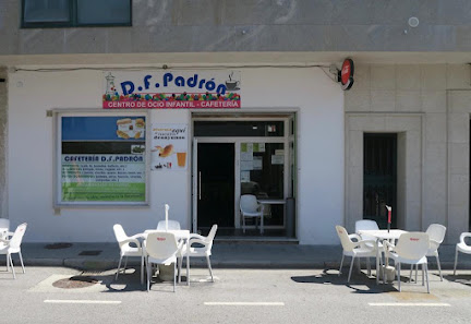 D. F. Padrón - Bar de Comidas con Parque Infantil Rúa Mollet del Valles, 6, 15900 Padrón, A Coruña, España