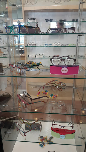 Optician «Chic Optique», reviews and photos, 2228 Wilton Dr, Wilton Manors, FL 33305, USA