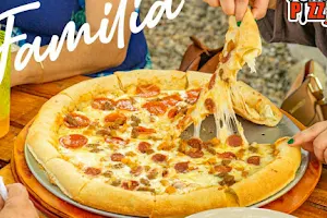 Vona's pizza image