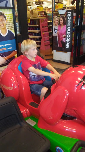 Grocery Store «Kroger», reviews and photos, 7833 Refugee Rd, Pickerington, OH 43147, USA