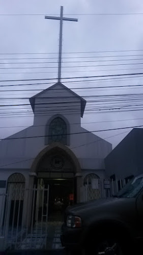Opiniones de Iglesia Vicaría Parroquial Sagrados Corazones en Quito - Iglesia