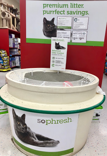 Pet Supply Store «Petco Animal Supplies», reviews and photos, 3424 W Shore Dr, Holland, MI 49424, USA