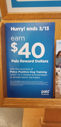Pet Supply Store «Petco Animal Supplies», reviews and photos, 6557 N Riverside Dr, Fresno, CA 93722, USA