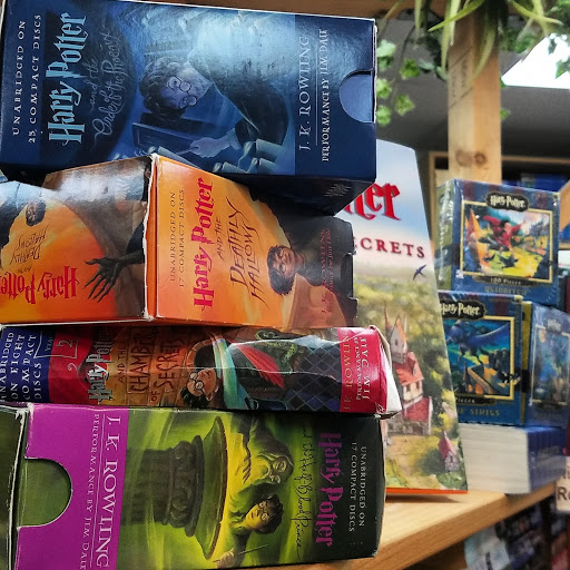 Book Store «Read It Again», reviews and photos, 3630 Peachtree Pkwy # 314, Suwanee, GA 30024, USA