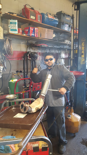 Auto Repair Shop «Precision Tune Auto Care», reviews and photos, 5 W 98th St, Bloomington, MN 55420, USA