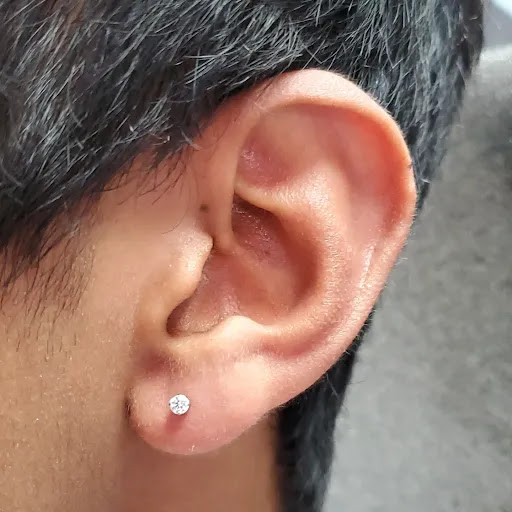 Tattoo Shop «Skin of A Different Color», reviews and photos, 2080 E New York St, Aurora, IL 60502, USA