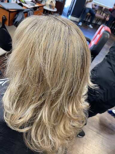 Beauty Salon «Elsas International Beauty Salon», reviews and photos, 1826 Woodlawn Dr, Gwynn Oak, MD 21207, USA