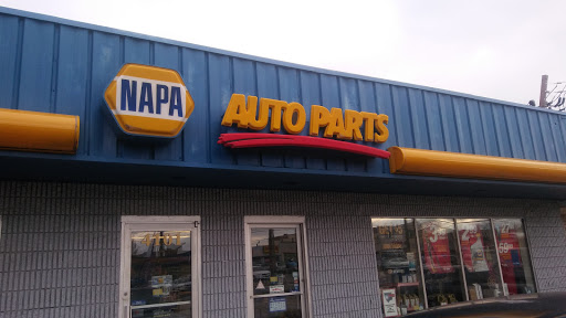 Auto Parts Store «NAPA Auto Parts - Genuine Parts Company», reviews and photos, 4101 Taylor Blvd, Louisville, KY 40215, USA