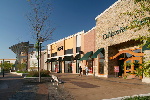 Outlet mall Akron