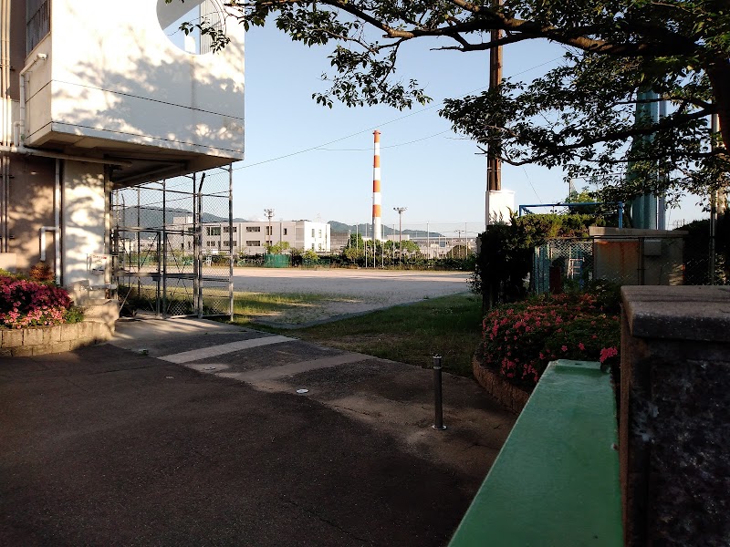 広島市立楠那中学校