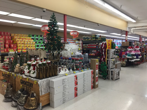 Grocery Store «Grocery Outlet Bargain Market», reviews and photos, 52115 SW Chinook Plaza, Scappoose, OR 97056, USA