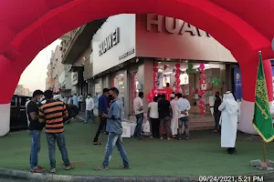 Huawei Store متجر هواوي image