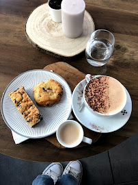 Cappuccino du Restaurant servant le petit-déjeuner Coffee Moments - Café Lyon 3 - n°4