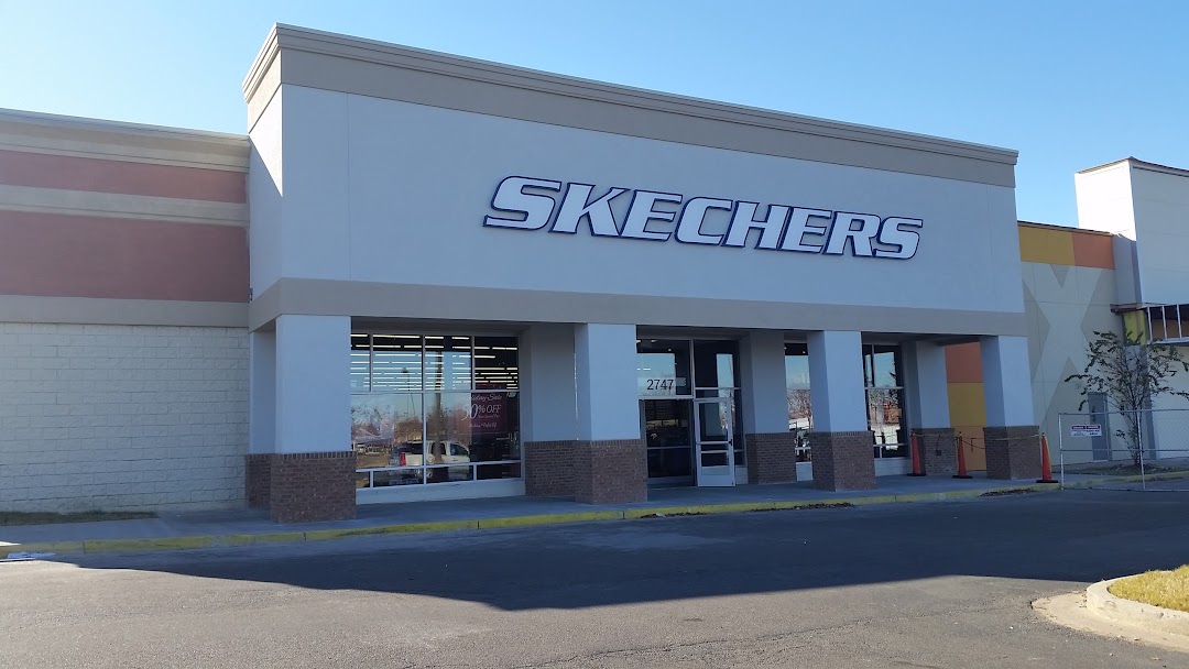 SKECHERS Warehouse Outlet